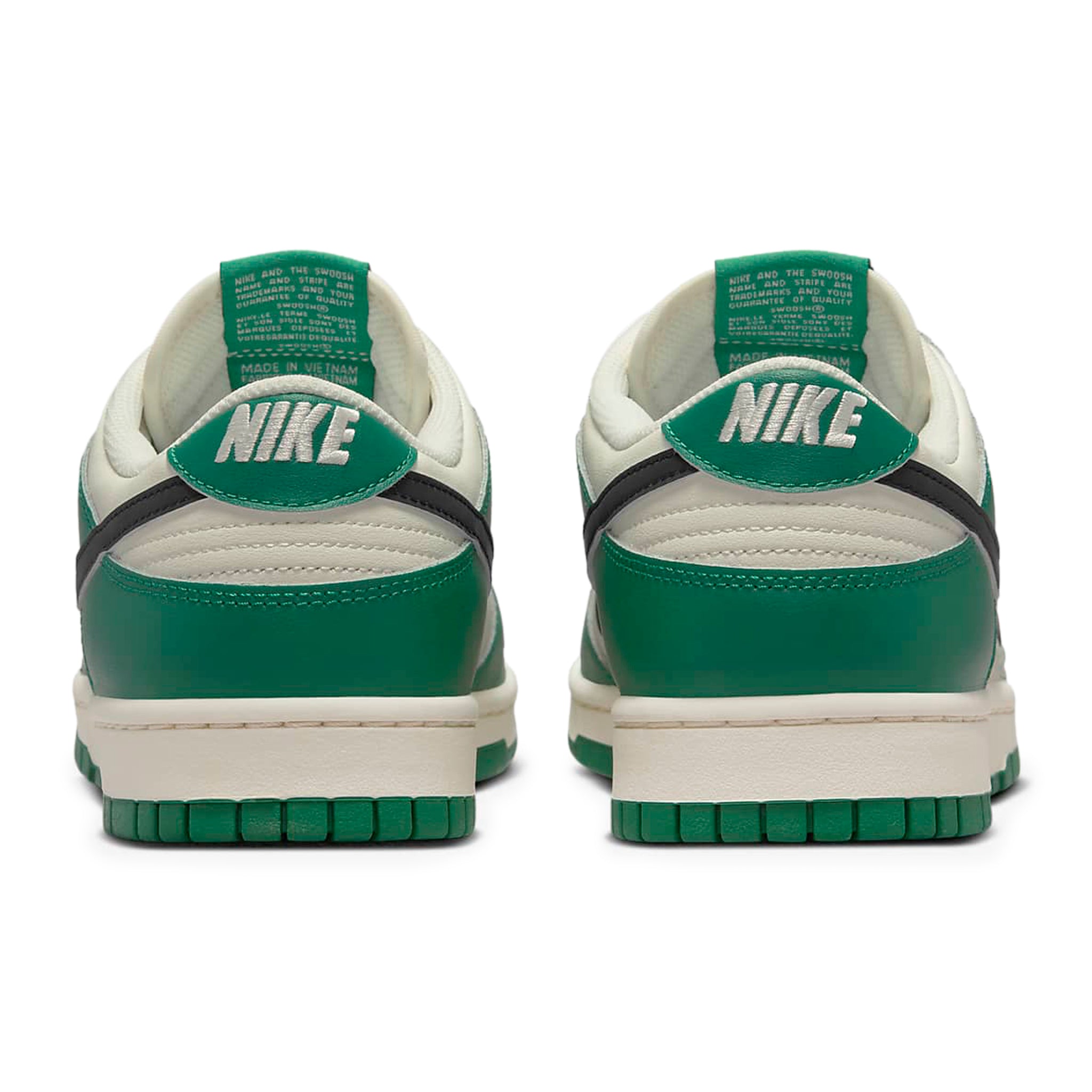 Heel view of Nike Dunk Low SE Lottery Pack Malachite Green DR9654-100