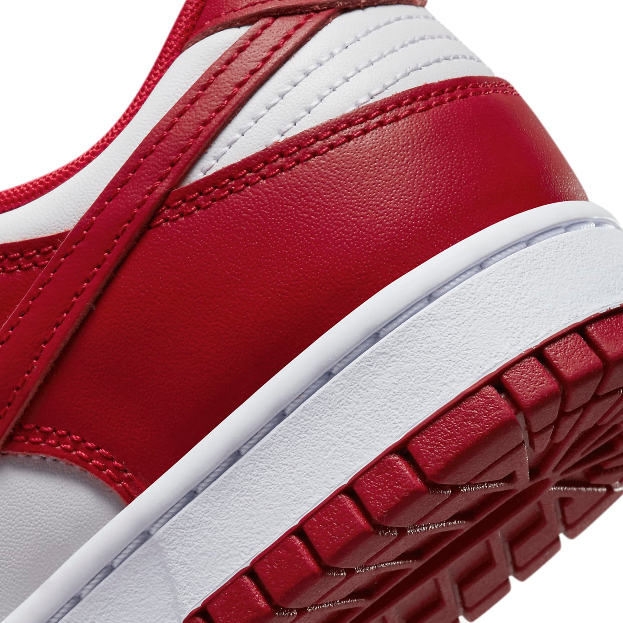 Back view of Nike Dunk Low USC DD1391-602