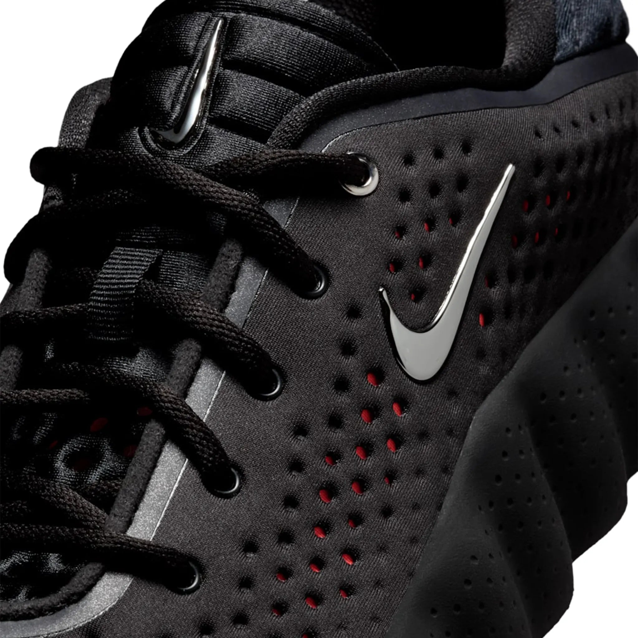 Detailed View of Nike Mind 002 Pregame Black Chrome HQ4308-001