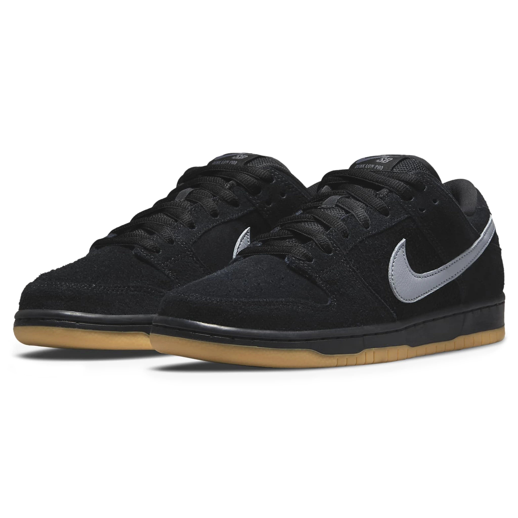 Front side view of Nike SB Dunk Low Pro Fog BQ6817-010