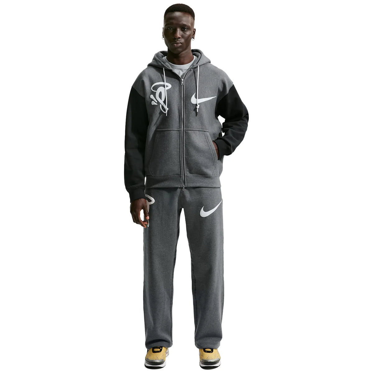 nike-solo-swoosh-x-syna-world-