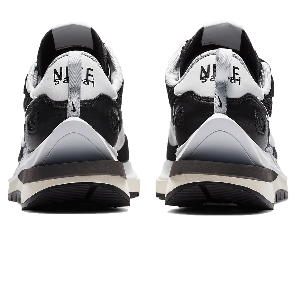 Size 9 - Nike VaporWaffle x Sacai Black White Sneakers Style CV1363-001 Sacai x Nike Vaporwaffle Black White | CV1363-001 | Laced main image 2