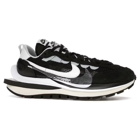 Nike x Sacai Vaporwaffle Black White Sneaker