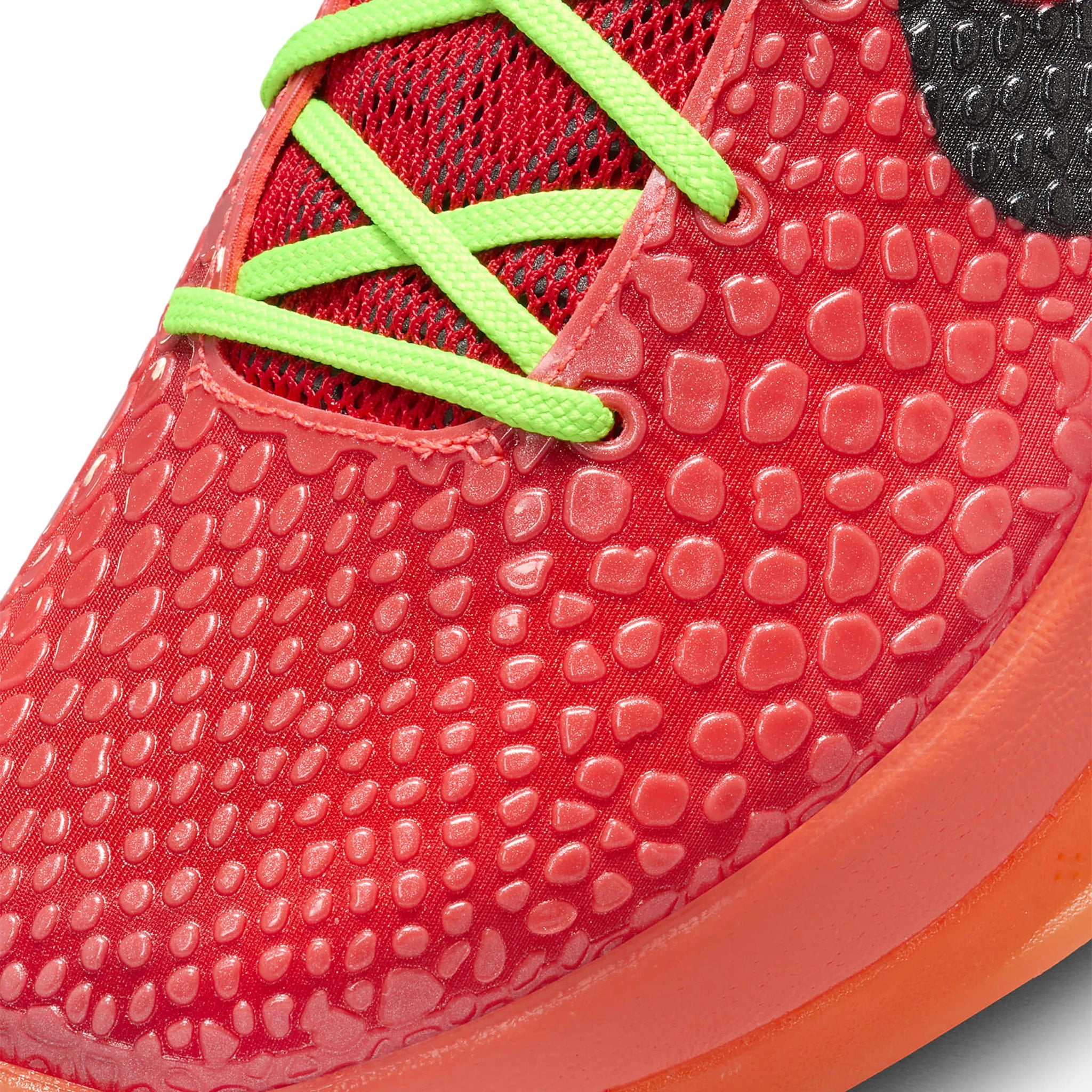 Toe box view of Nike Zoom Kobe 6 Protro Reverse Grinch FV4921-600