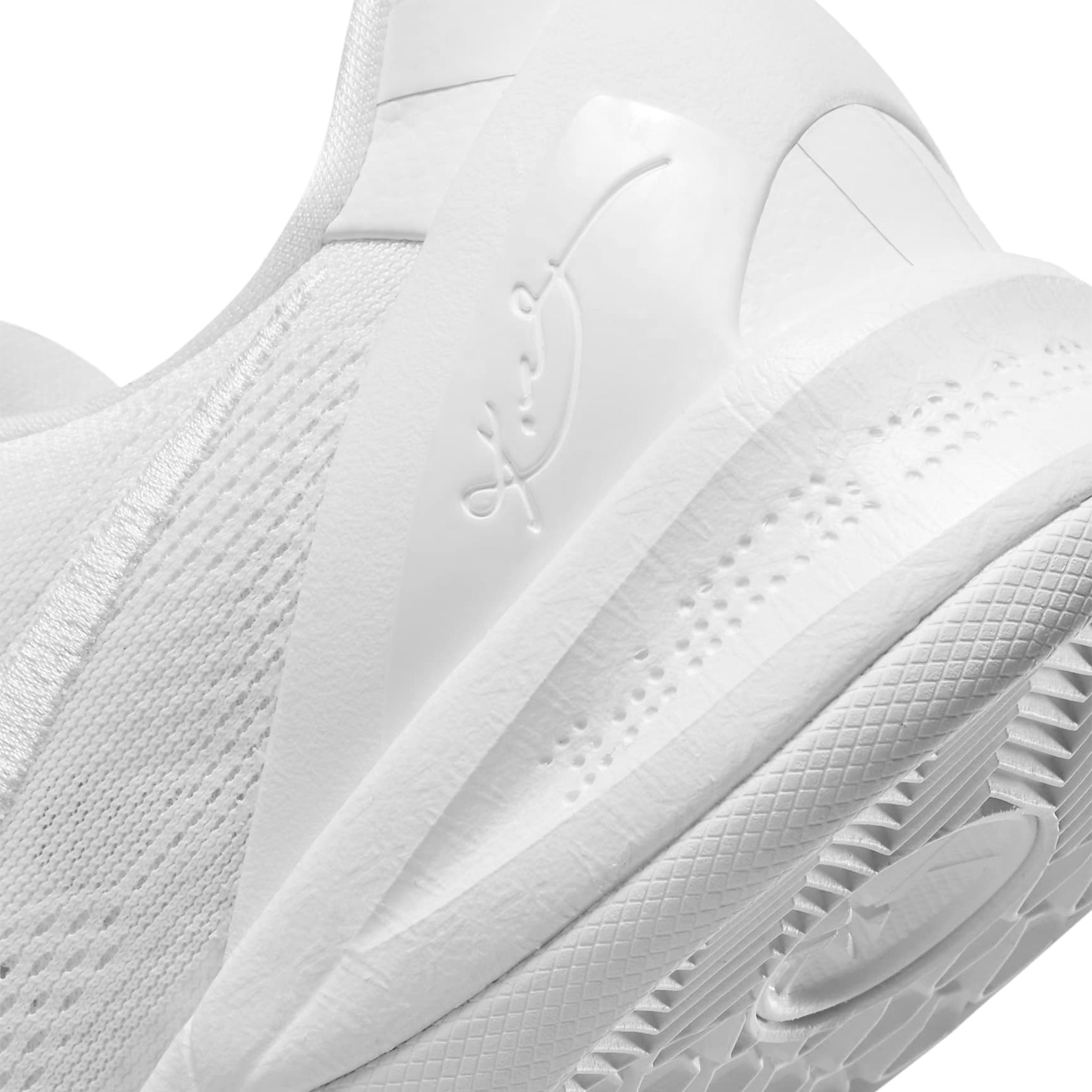 Heel view of Nike Zoom Kobe 8 Protro Halo White FJ9364-100