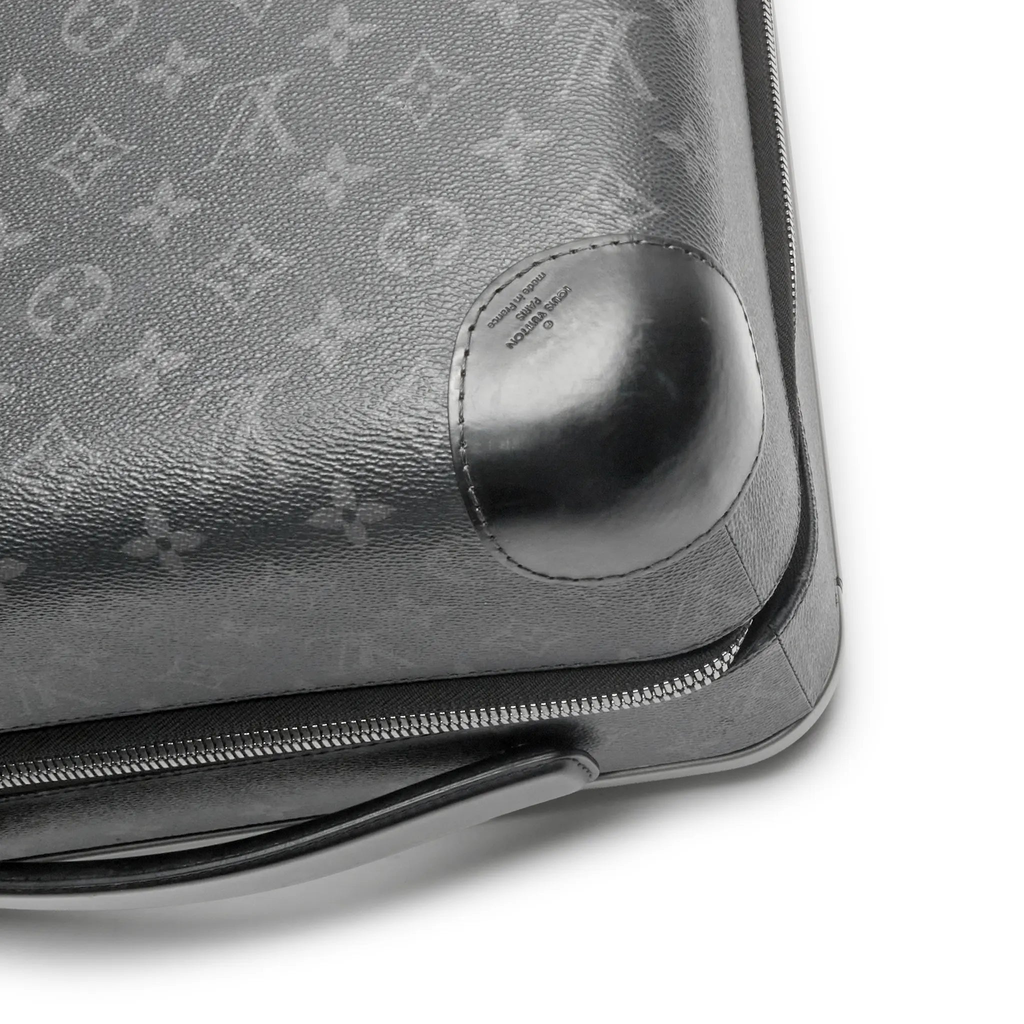 Detailed View of Preloved - Louis Vuitton Horizon 55 Suitcase