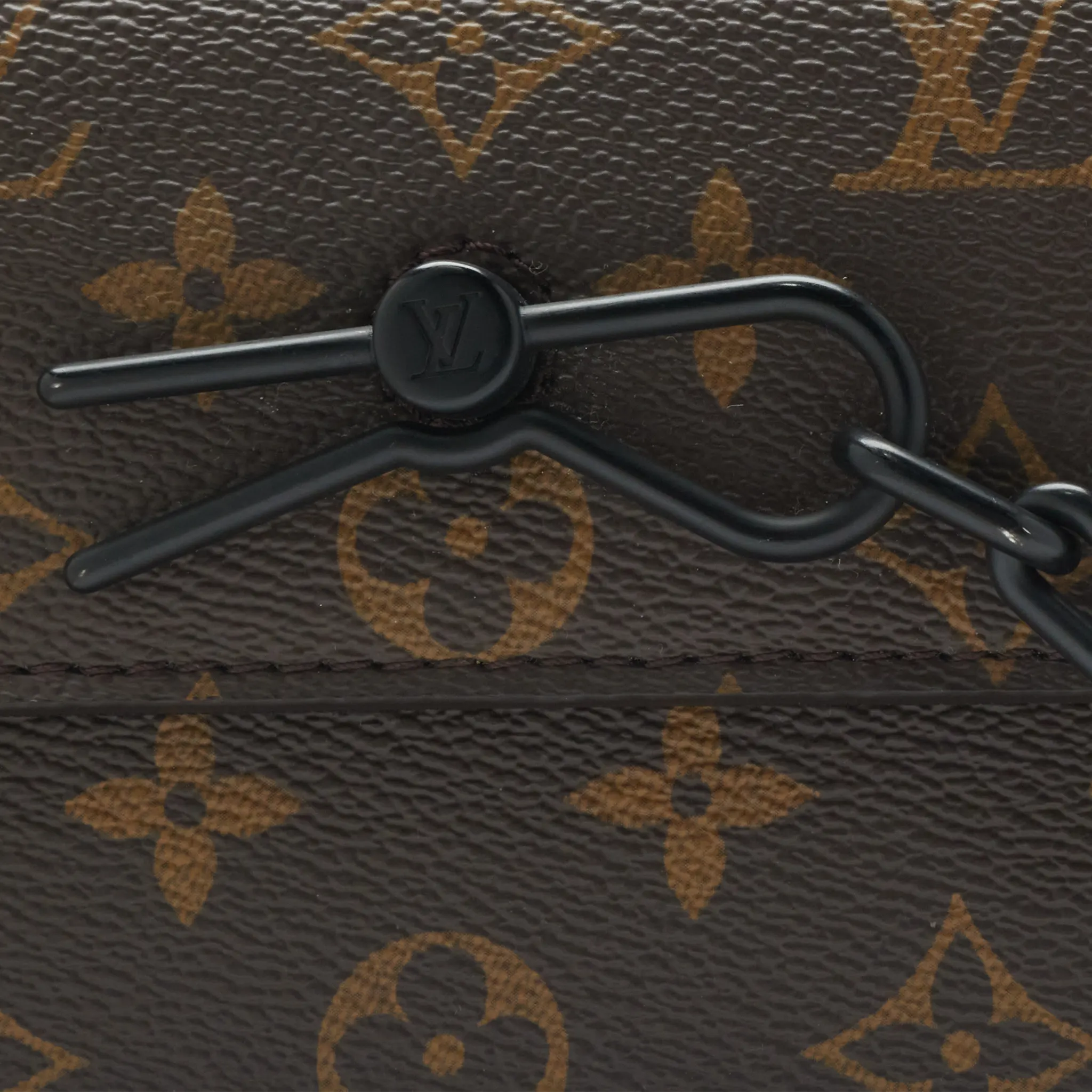 Detailed View of Preloved - Louis Vuitton Steamer Monogram Macassar Canvas Wearable Wallet