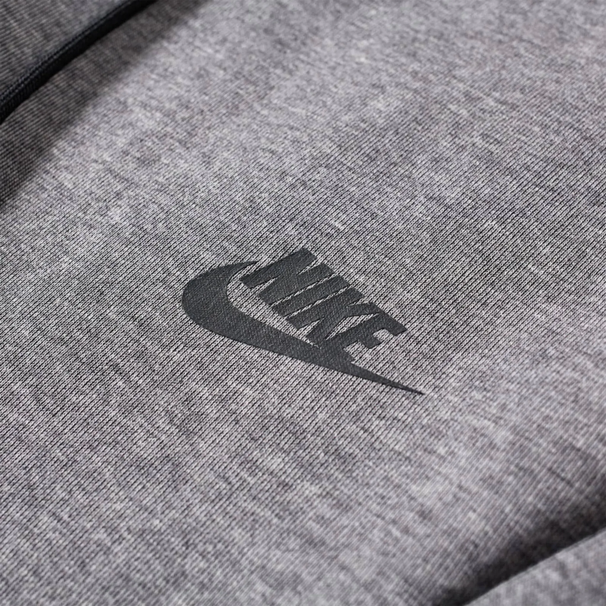 Detailed View of Preloved - Nike Tech Fleece Carbon Heather Grey Tracksuit  805144-091|805162-091