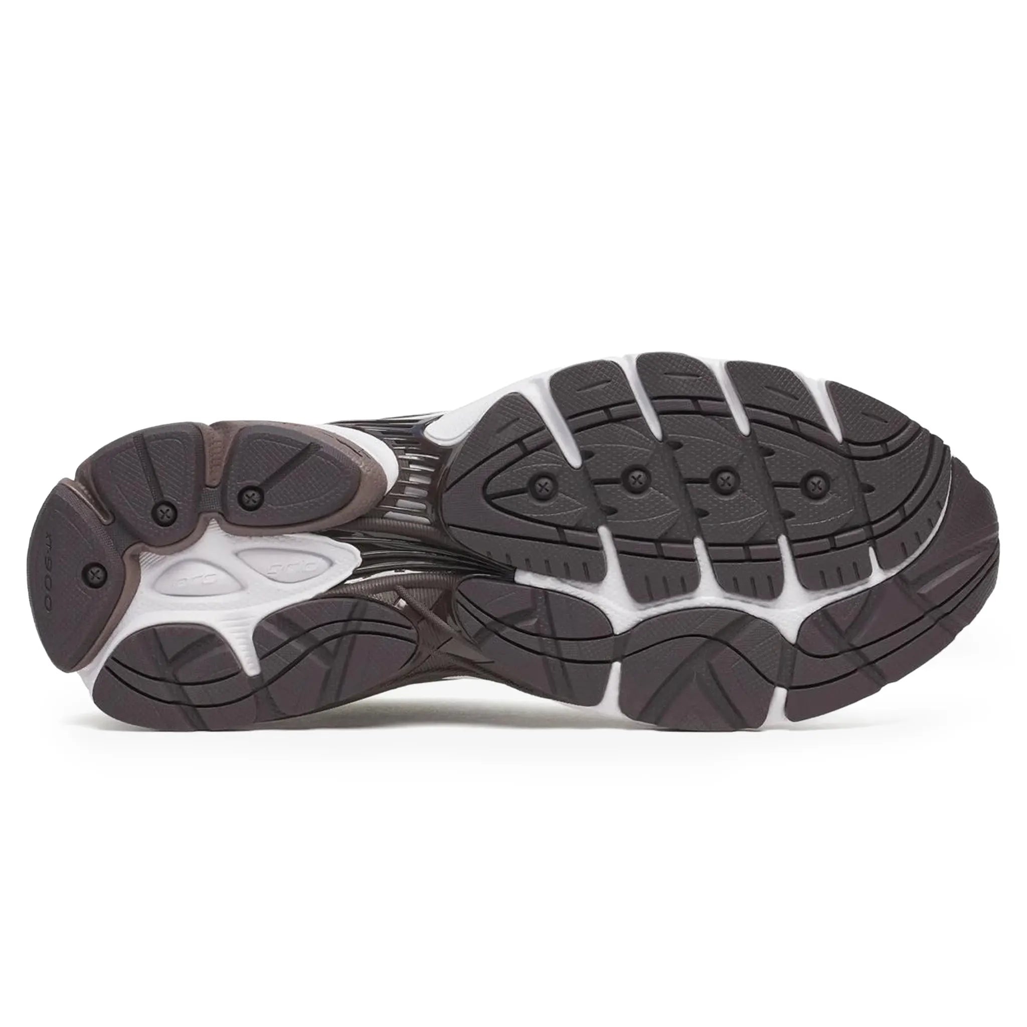 Sole View of Saucony Progrid Omni 9 Silver Brown S70739-57