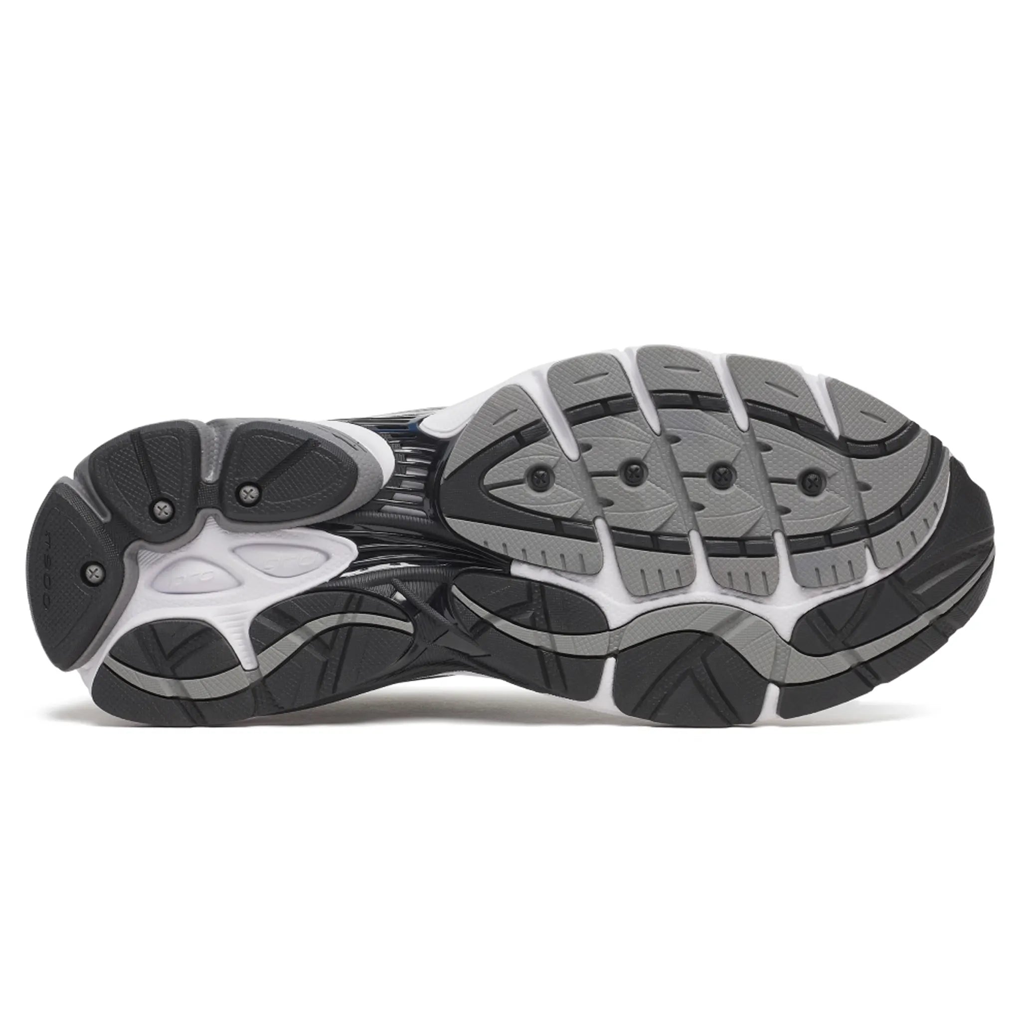 Sole View of Saucony Progrid Omni 9 Silver Grey S70739-42