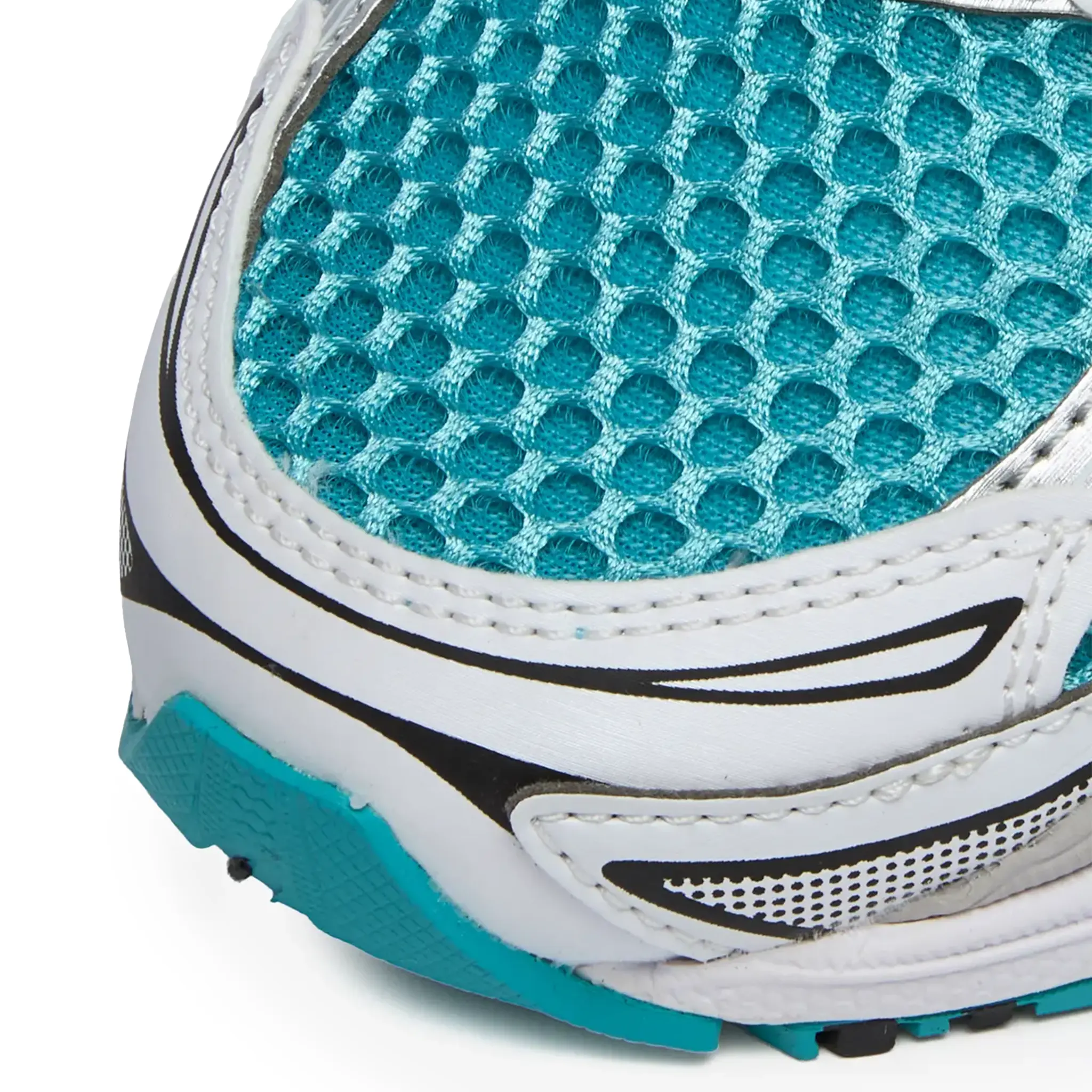 Detailed View of Saucony Progrid Omni 9 Tranquil S101245-1092