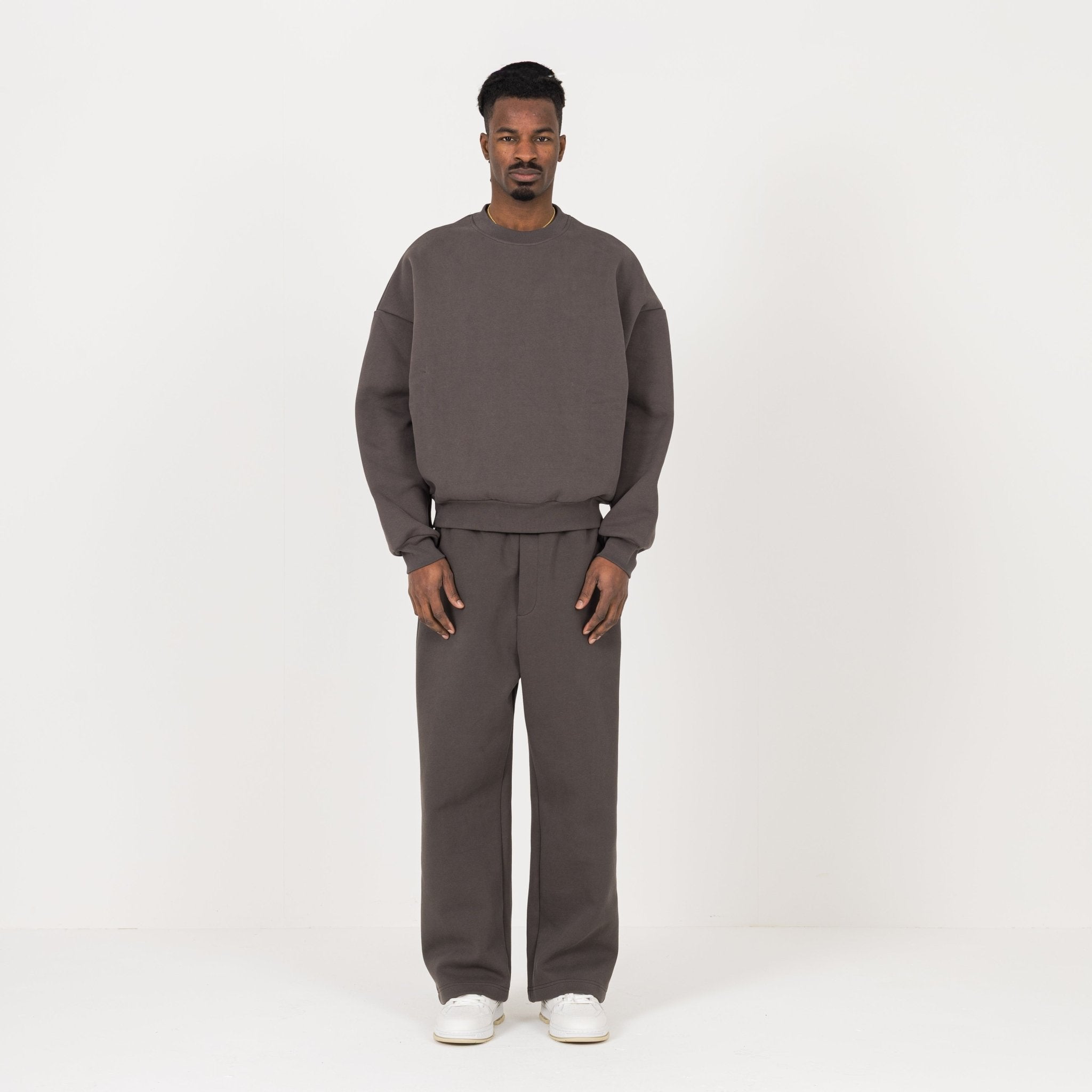 Model view of Destructive Sculpt Moor Brown Sweatshirt