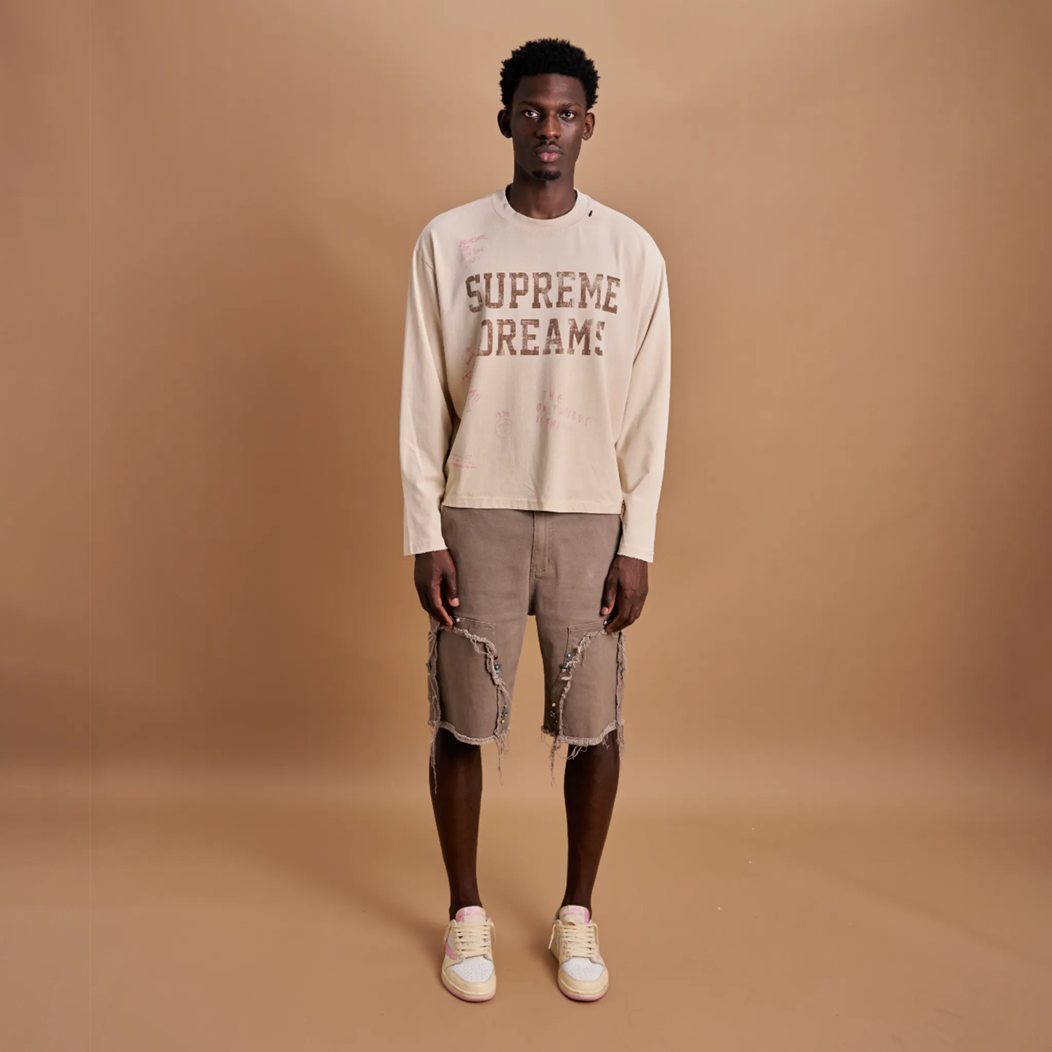Front View of Suavo London Supreme Dreams L/S Cream T-Shirt