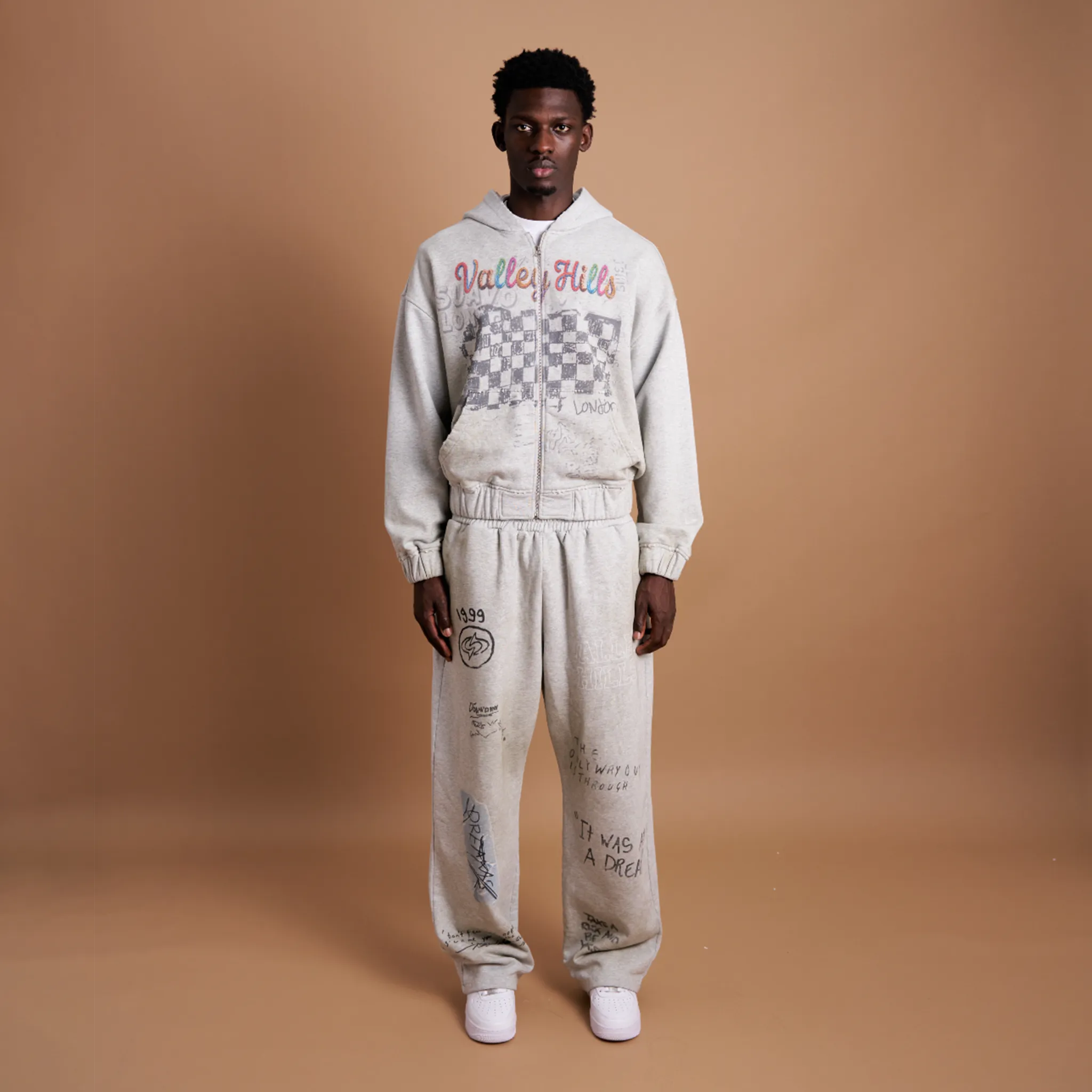 Front View of Suavo London Vally Hills Grey Zip-Up Hoodie
