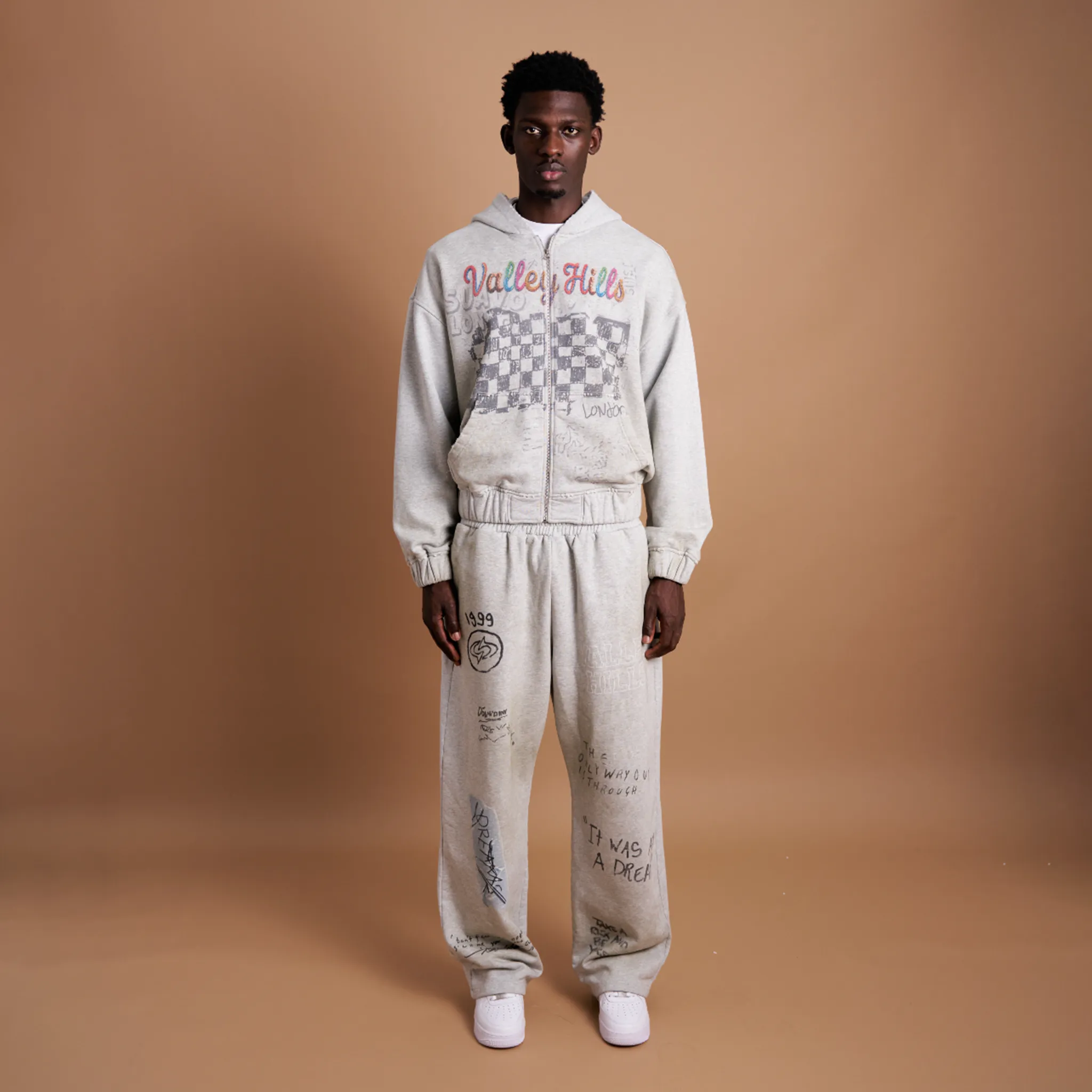 Front View of Suavo London Vally Hills Grey Zip-Up Hoodie