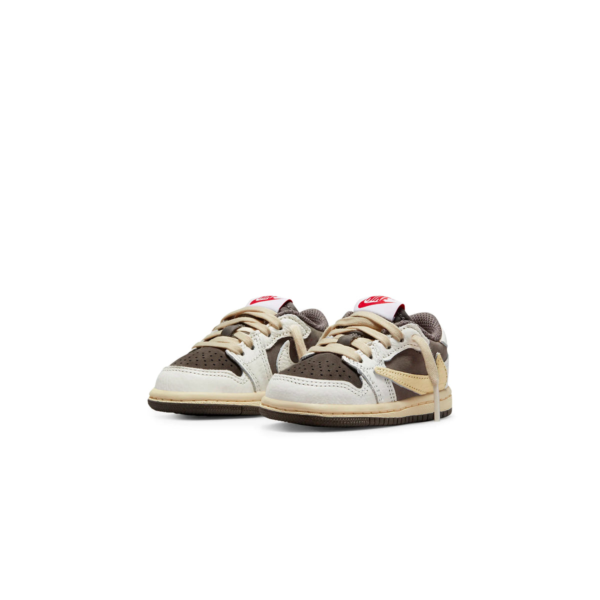 travis-scott-x-air-jordan-1-