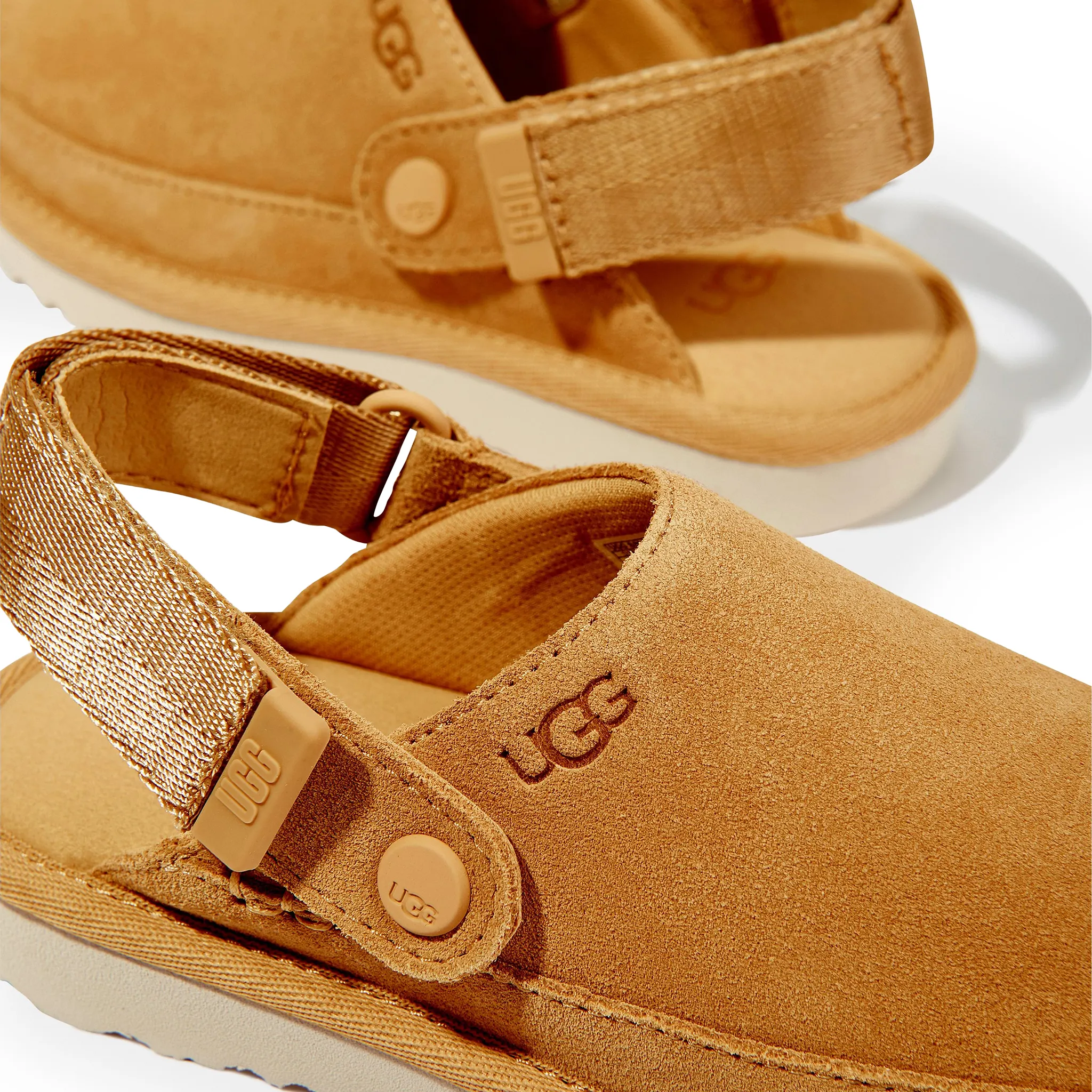 Detailed View of UGG Goldenstar Girls Brown Clogs UGGS4014154231